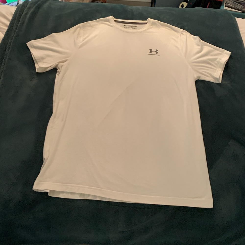 Under Armour men’s T-shirt White with grey emblem